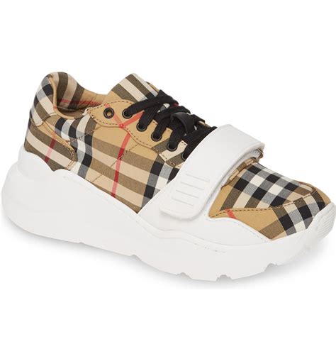 burberry sneakers womens